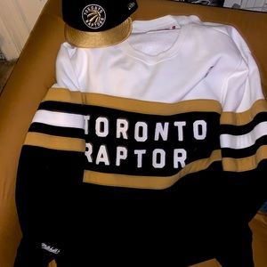Toronto Raptors Championship Edition Mitchell and Ness Sweater and. Hat